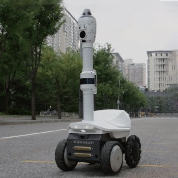 GOOSEBOT P1 Security Patrol Robot 